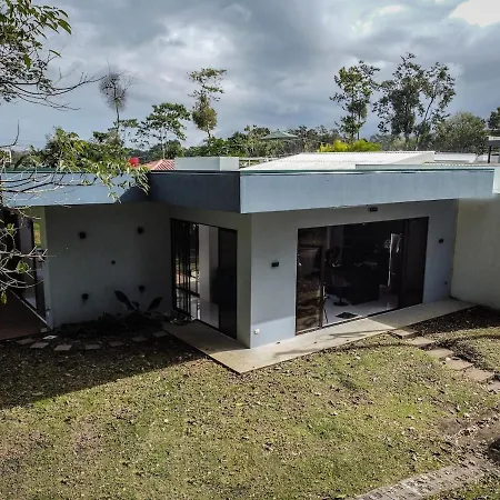 Arenal Home Deluxe